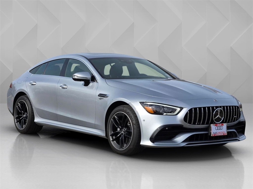 2022 Mercedes-Benz AMG GT 43 Base photo 3