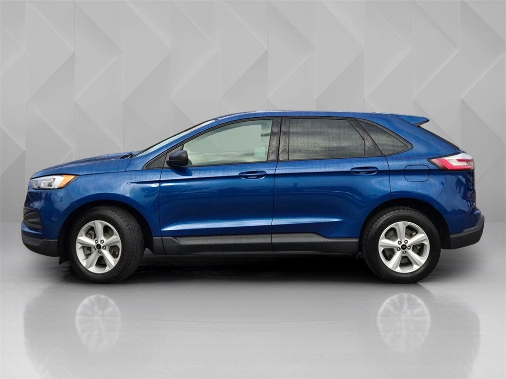 Used 2024 Ford Edge SE SUV