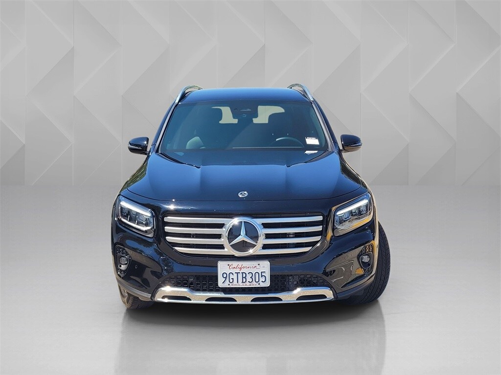 2024 Mercedes Benz GLB 250 photo 2