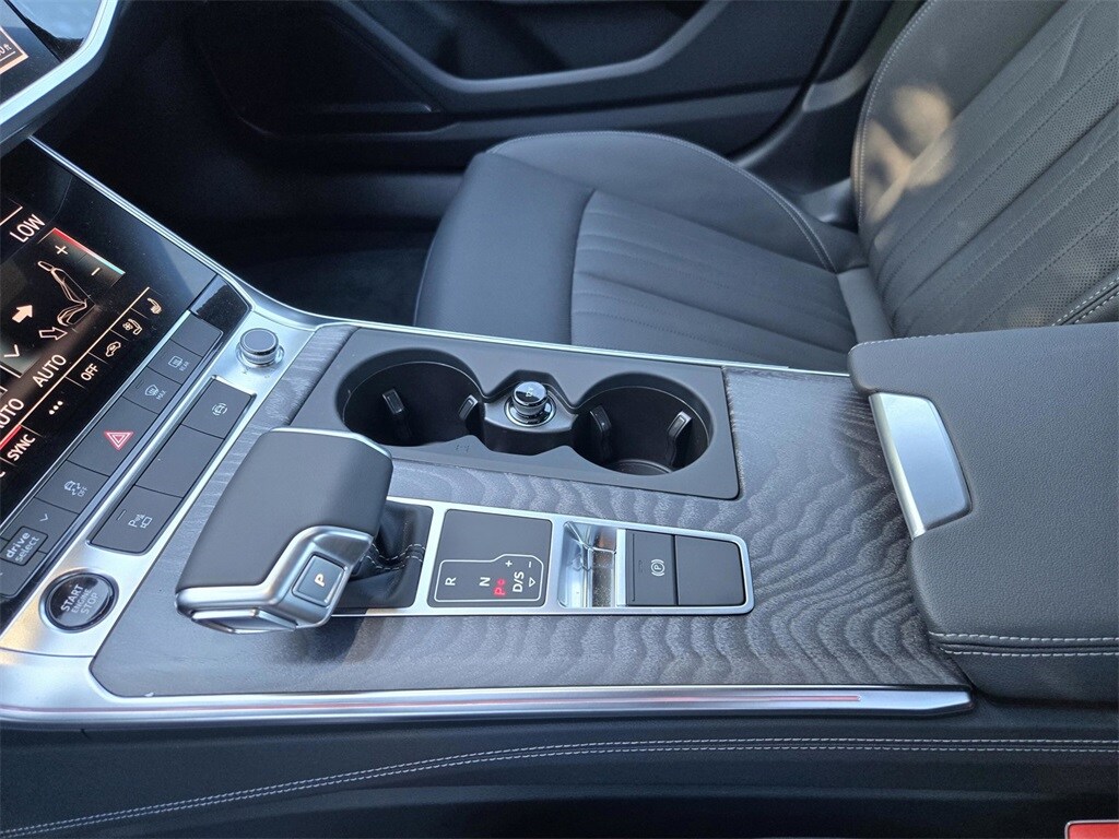 2025 Audi A6 Premium Plus - Photo 25