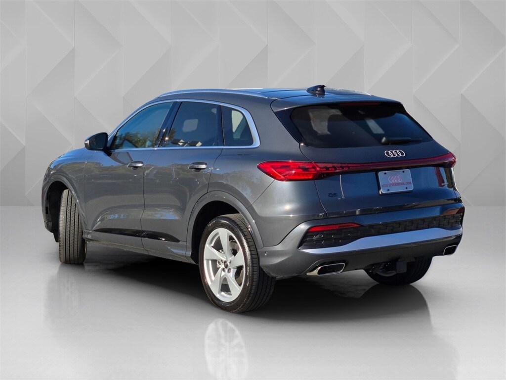 2025 Audi Q5 Premium Plus photo 4