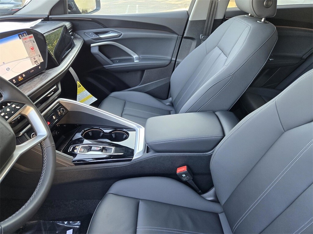 2025 Audi Q5 Premium - Photo 27