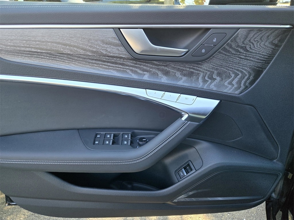 2025 Audi A6 Premium Plus - Photo 18