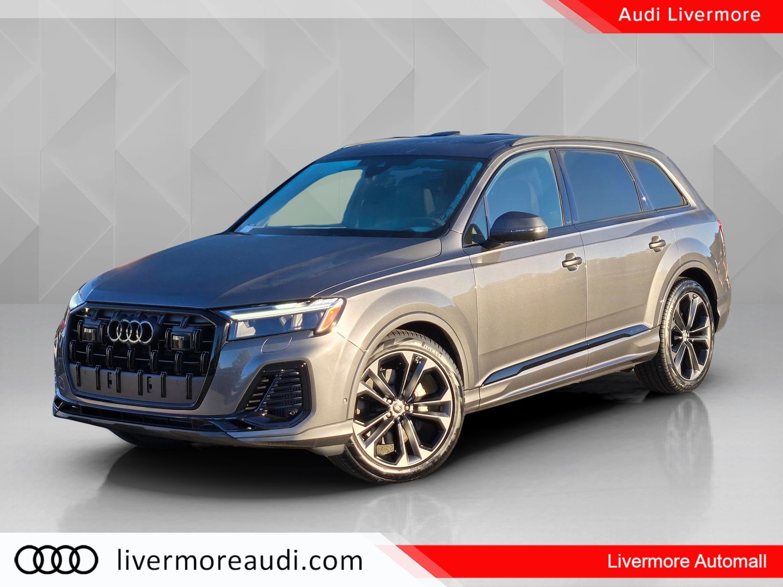 2025 Audi Q7 Premium Plus's photo