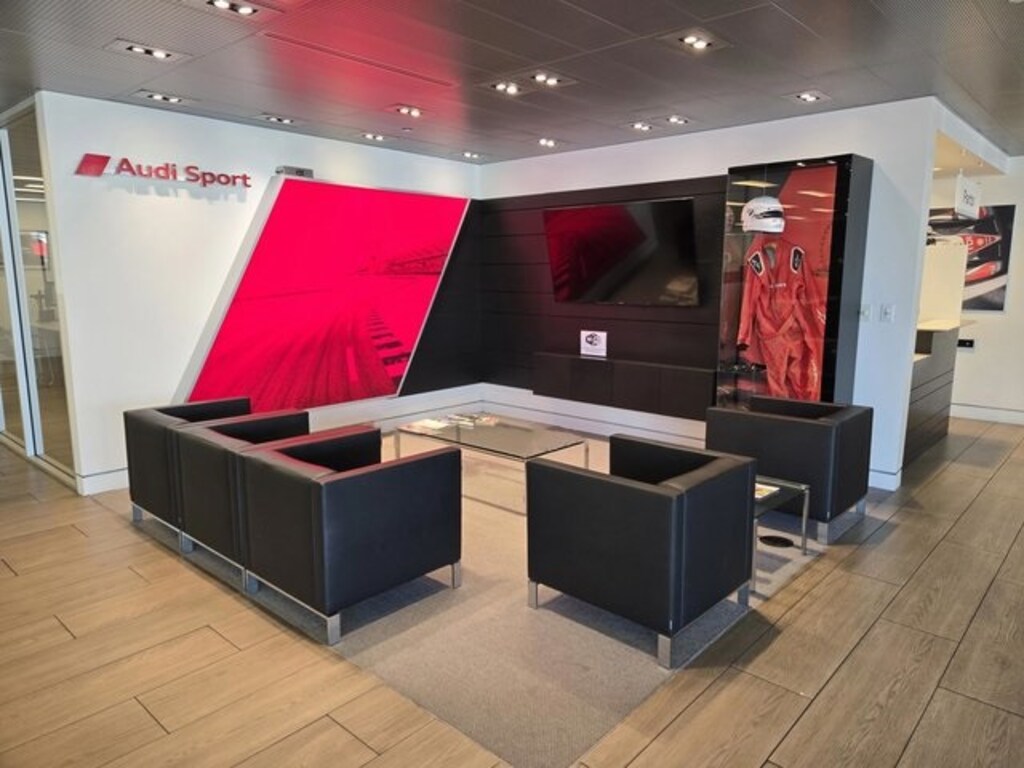 Used 2024 Ford F-150 XLT Truck SuperCrew Cab