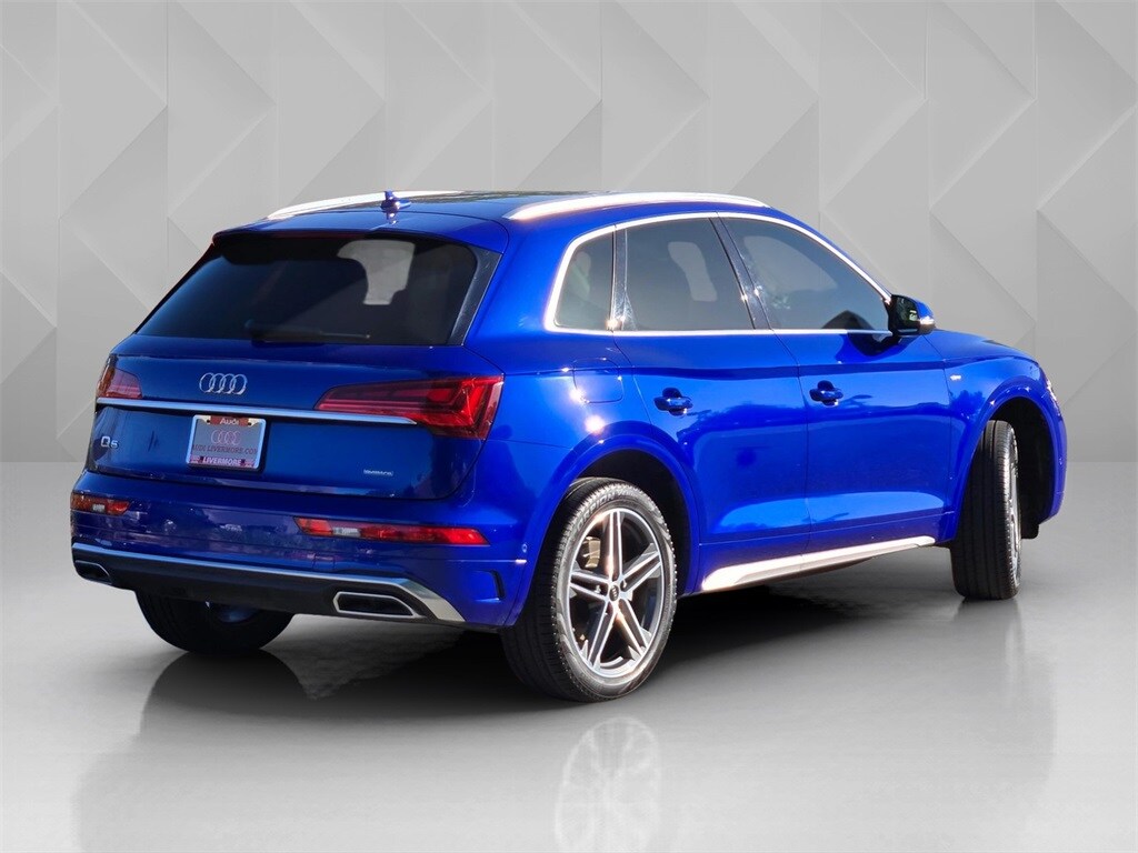 2022 Audi Q5 S line Premium Prestige photo 4