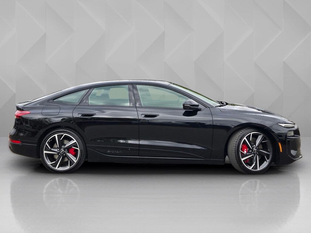 New 2025 Audi S6 Sportback e-tron Premium Plus Sedan