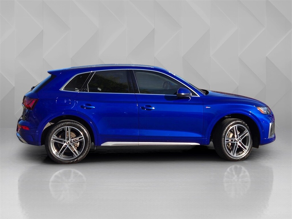 2022 Audi Q5 S line Premium Prestige photo 3