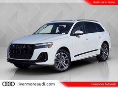 2026 Audi Q7 45 Premium Plus SUV
