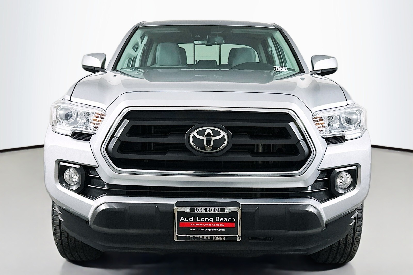 2023 Toyota Tacoma SR5 photo 2