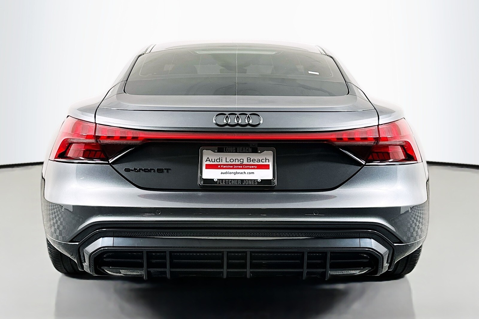 2023 Audi e-tron GT Premium Plus photo 3