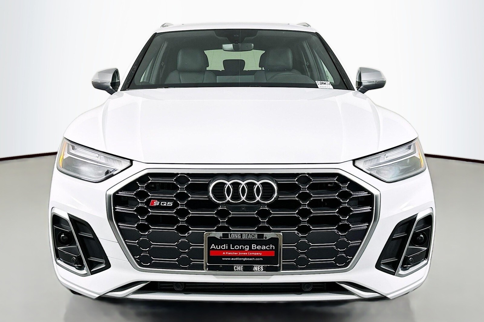 2025 Audi SQ5 Premium Plus photo 2