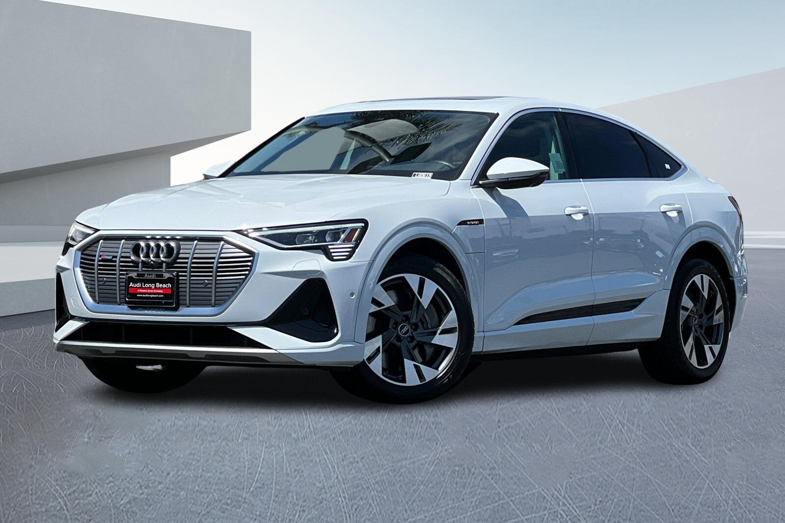 2022 Audi e-tron Premium Plus S line