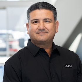 Staff member Armando Arizmendi from e9d68fc7cbd2