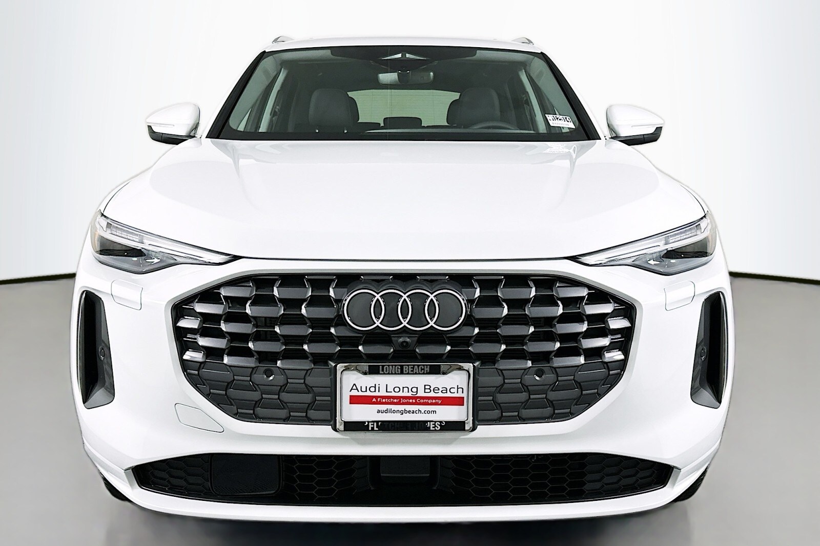2025 Audi Q5 Premium Plus photo 2