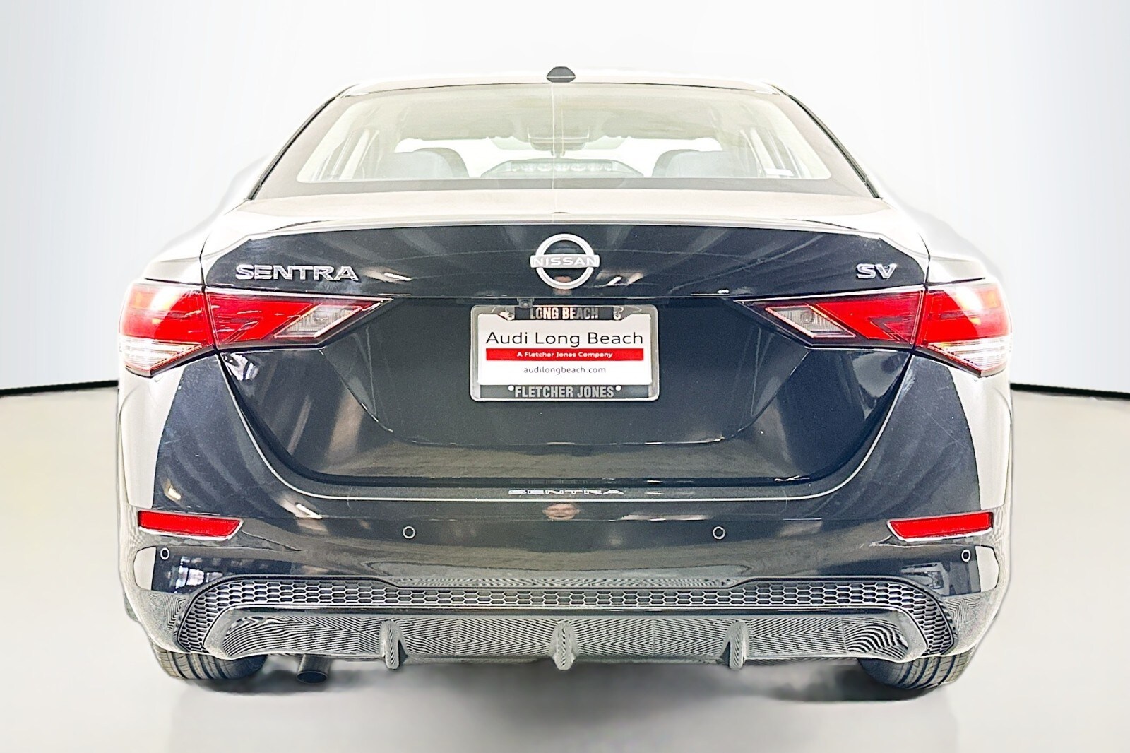 2024 Nissan Sentra SV photo 3