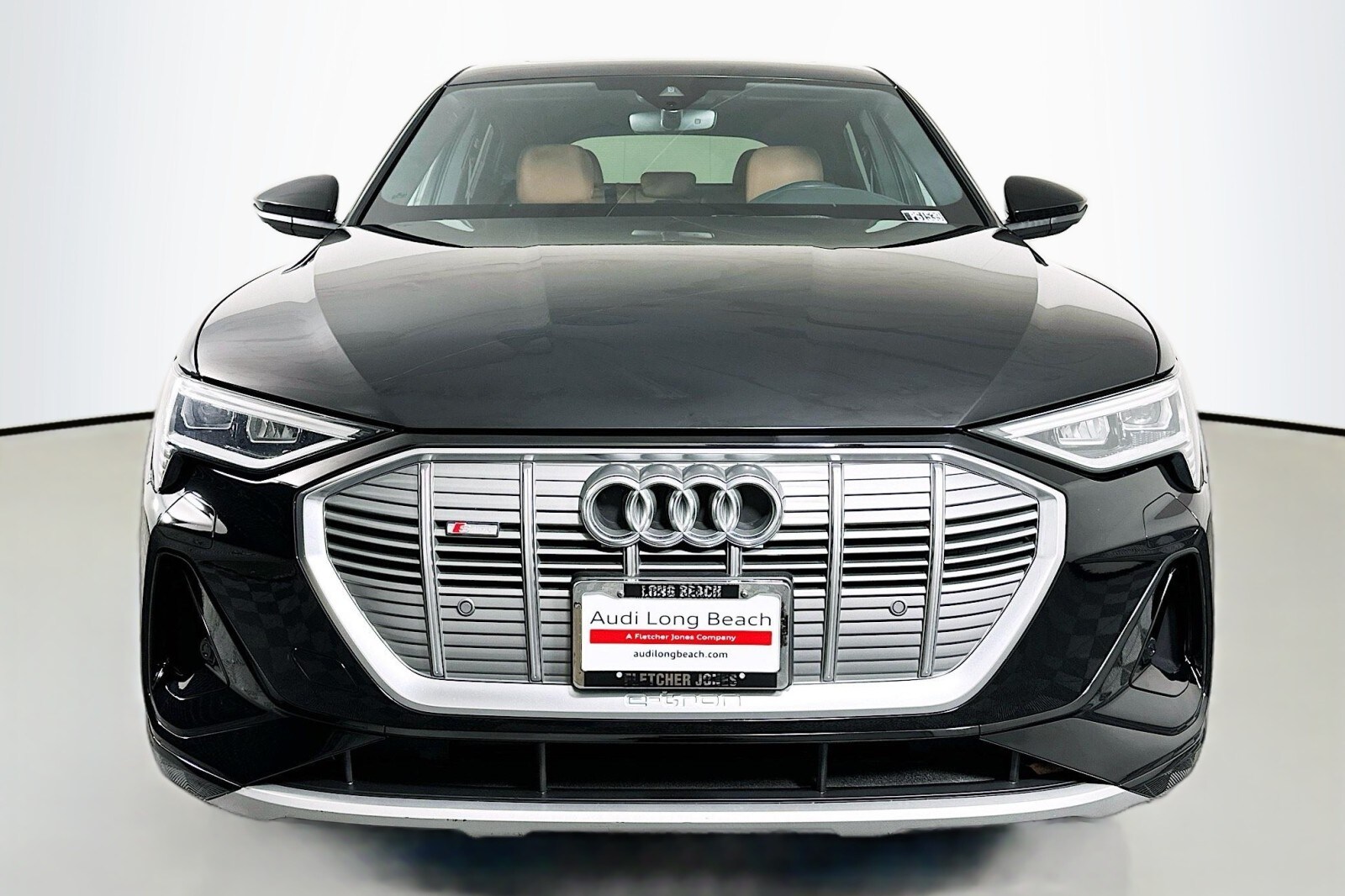 2022 Audi e-tron Sportback S line Premium photo 2