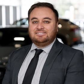 Staff member Robert Lozano from c3609ce834fd