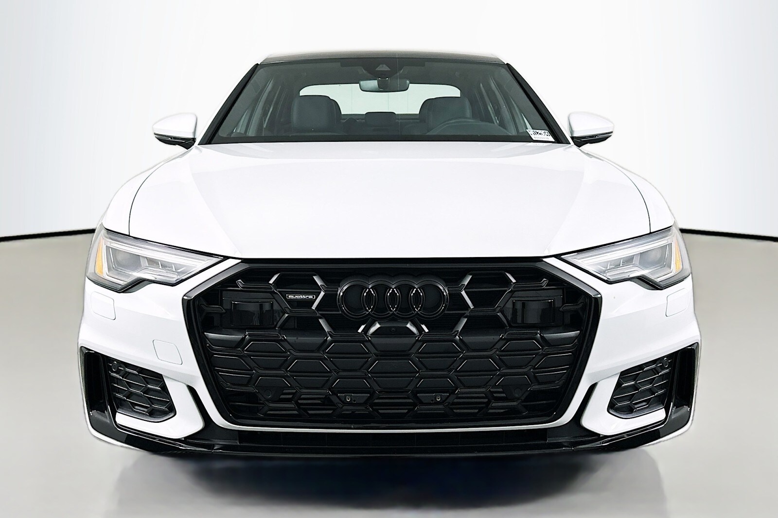 2025 Audi A6 Premium Plus photo 2