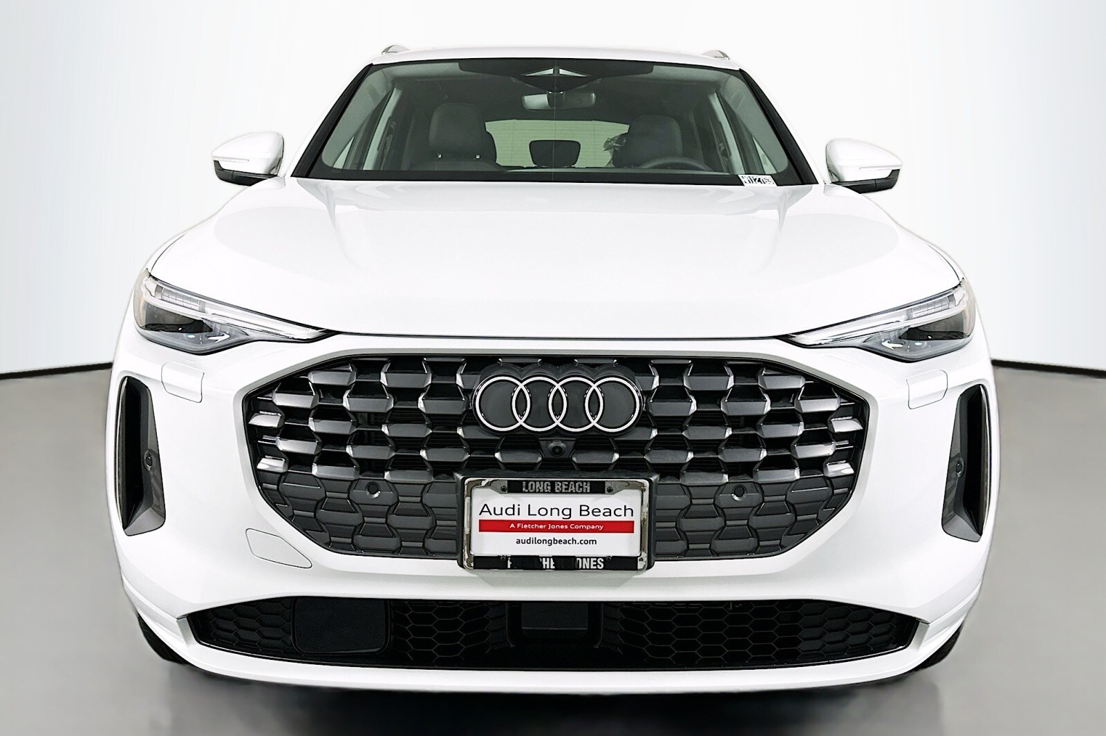 2025 Audi Q5 Premium Plus photo 2
