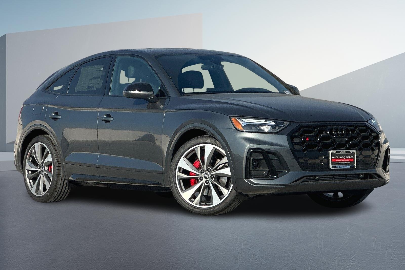 New 2024 Audi Q5: hot SQ5 reveals new details on track