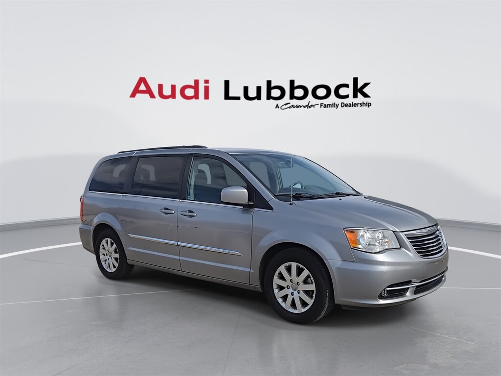 Used 2016 Chrysler Town & Country Touring Van LWB Passenger Van