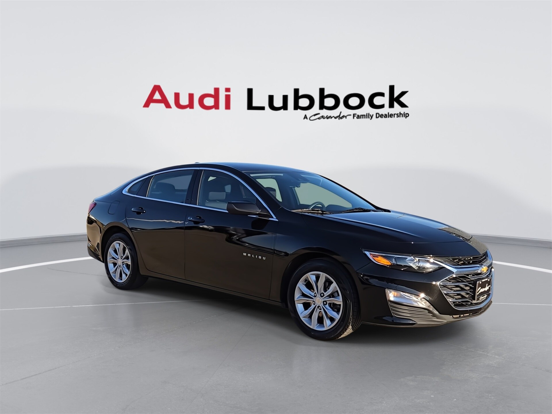 2024 Chevrolet Malibu 1LT photo 2