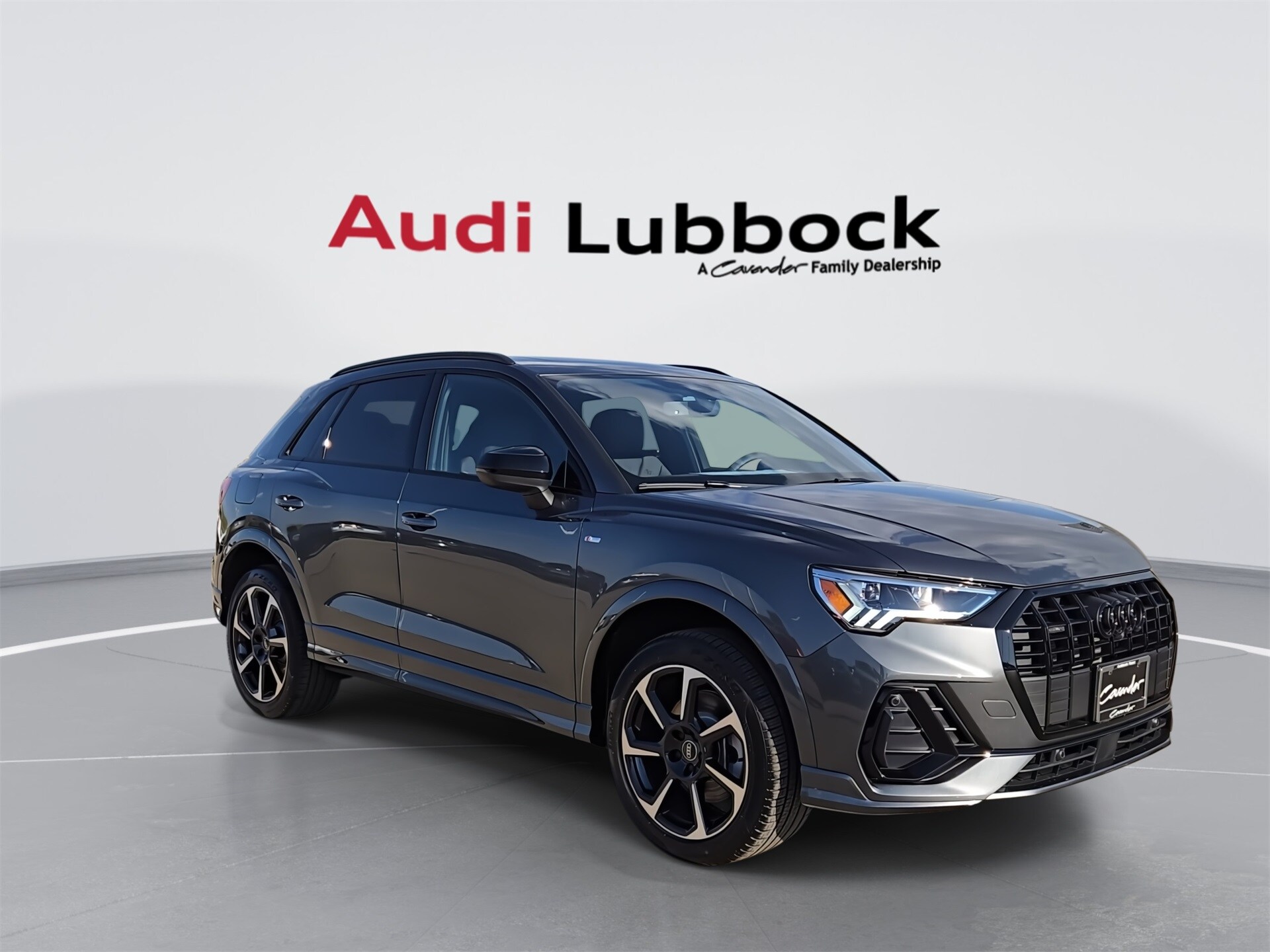 2025 Audi Q3 S line Premium Plus photo 2