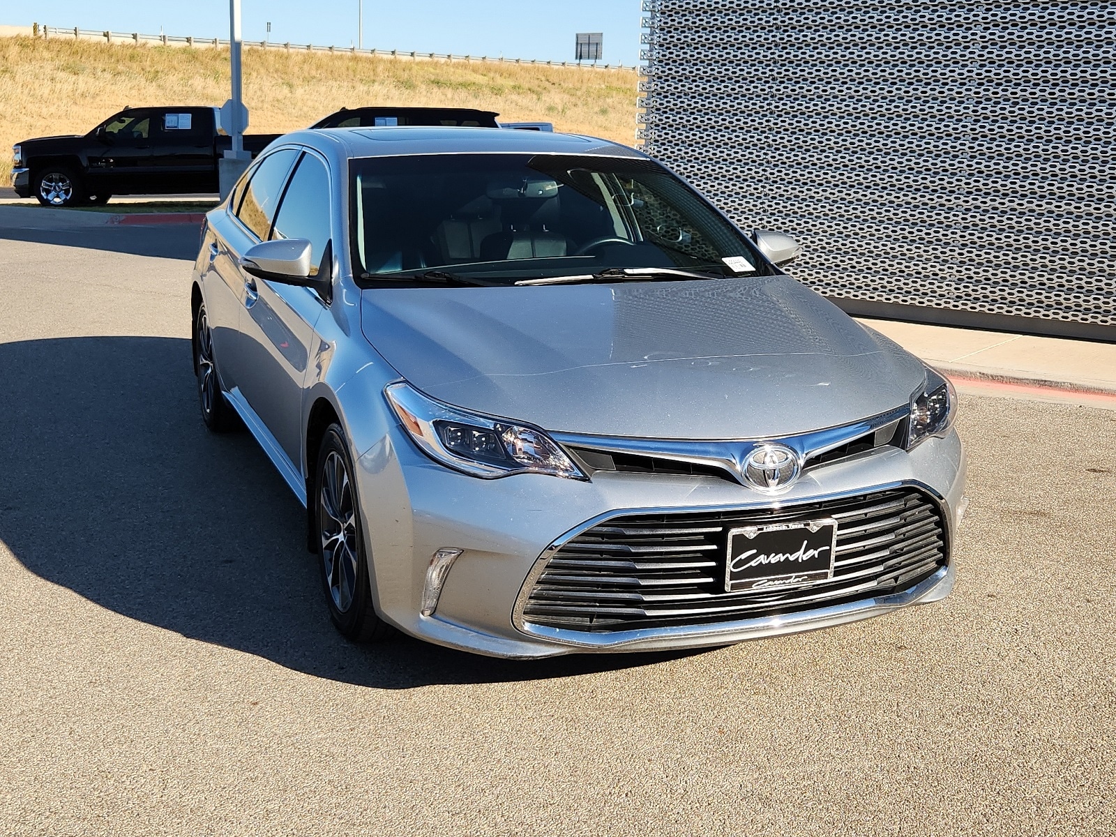 Used 2016 Toyota Avalon XLE Premium with VIN 4T1BK1EB4GU234448 for sale in Lubbock, TX