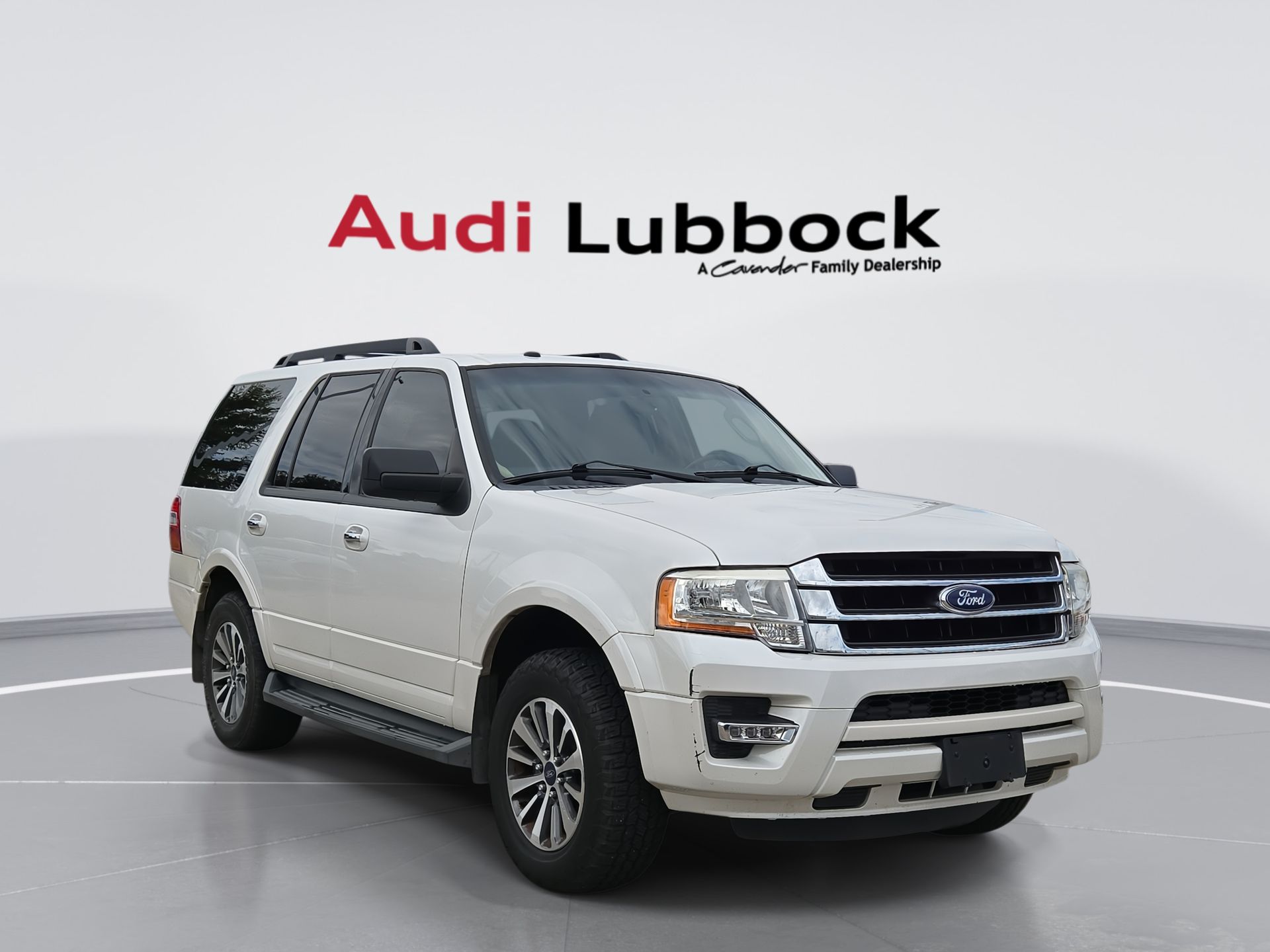 White Platinum Metallic Tri-Coat 2016 Ford Expedition SUV / Crossover 4X2 6-Speed Automatic