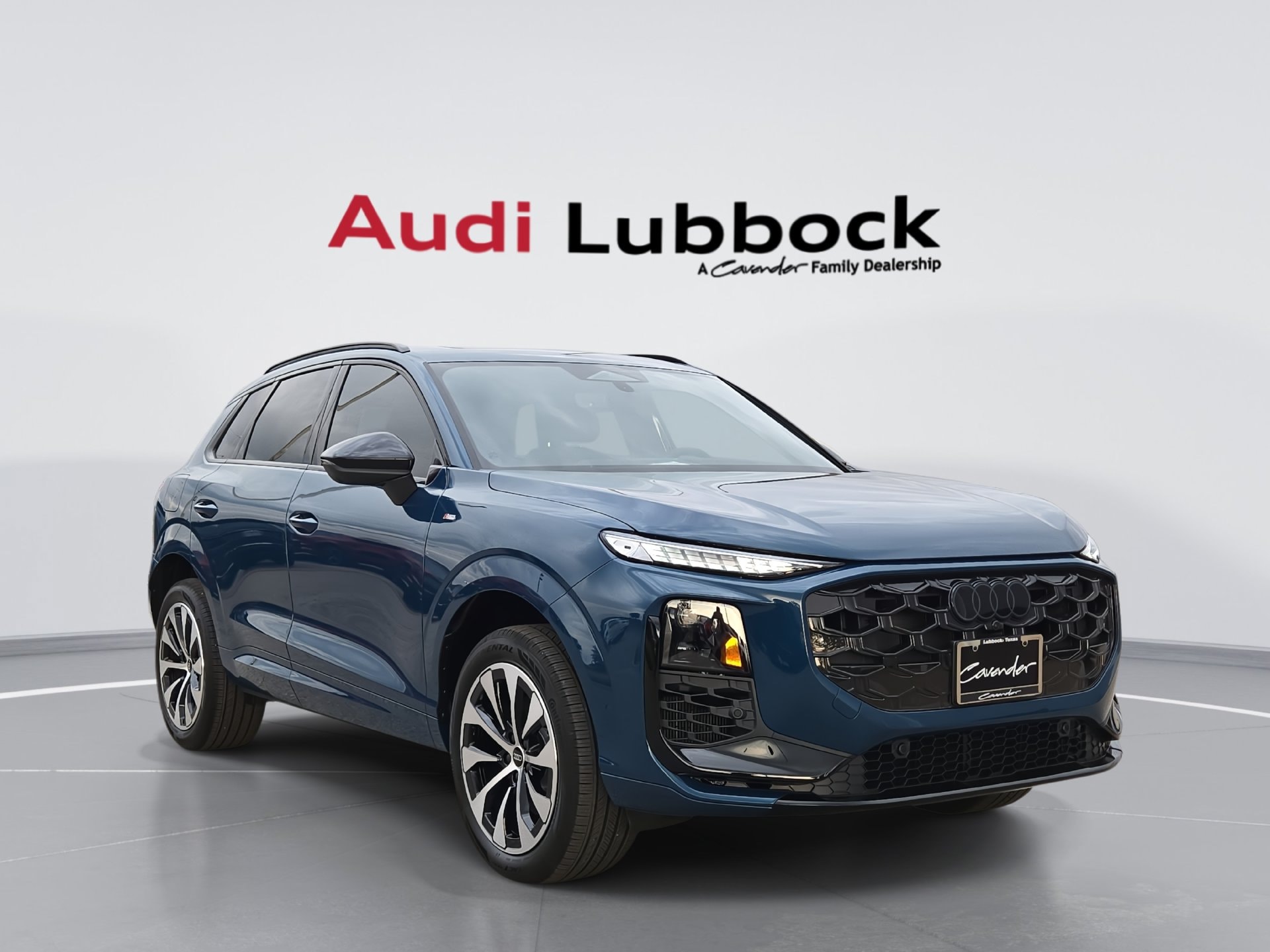 Malpelo Blue Metallic 2026 Audi Q3 SUV / Crossover All-Wheel Drive 7-Speed Automatic
