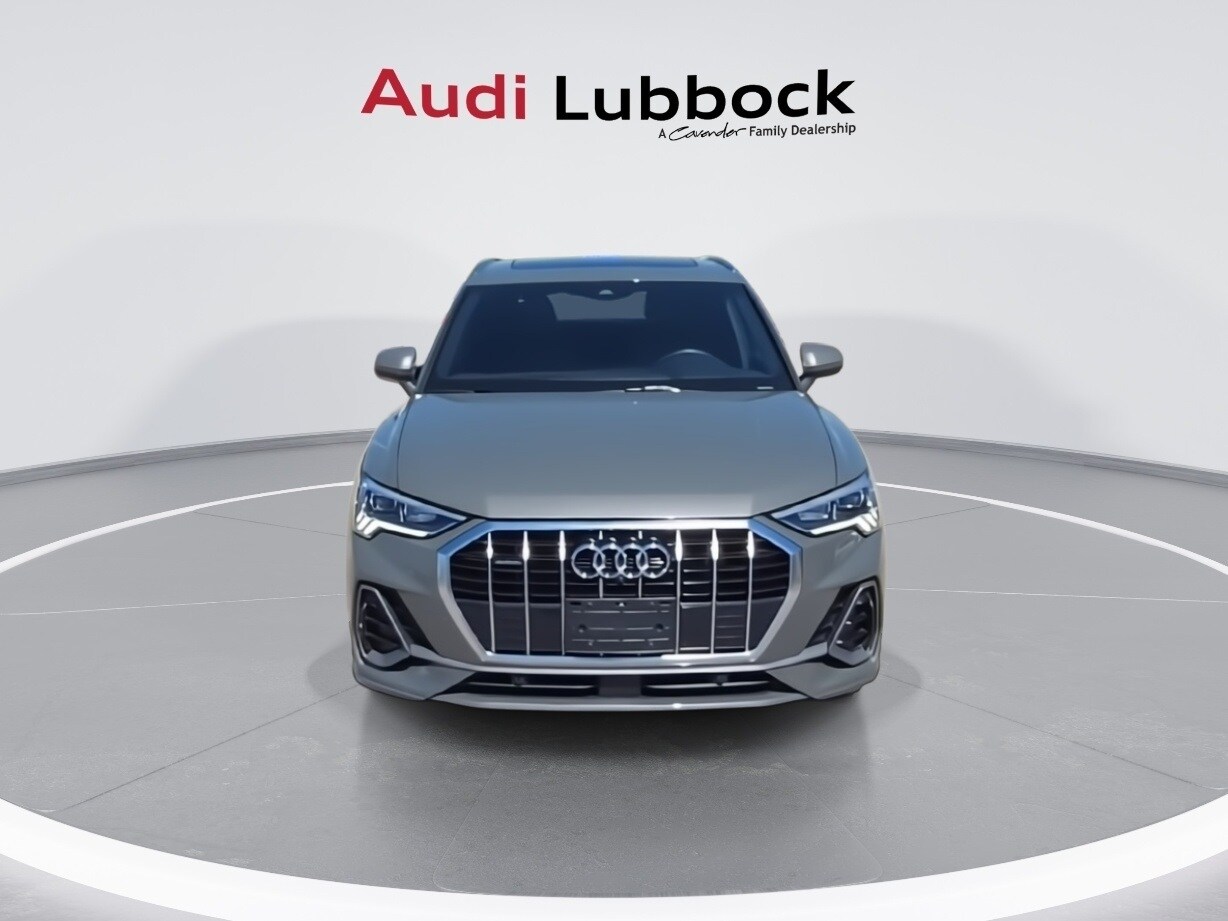 2022 Audi Q3 Premium Plus S line photo 3
