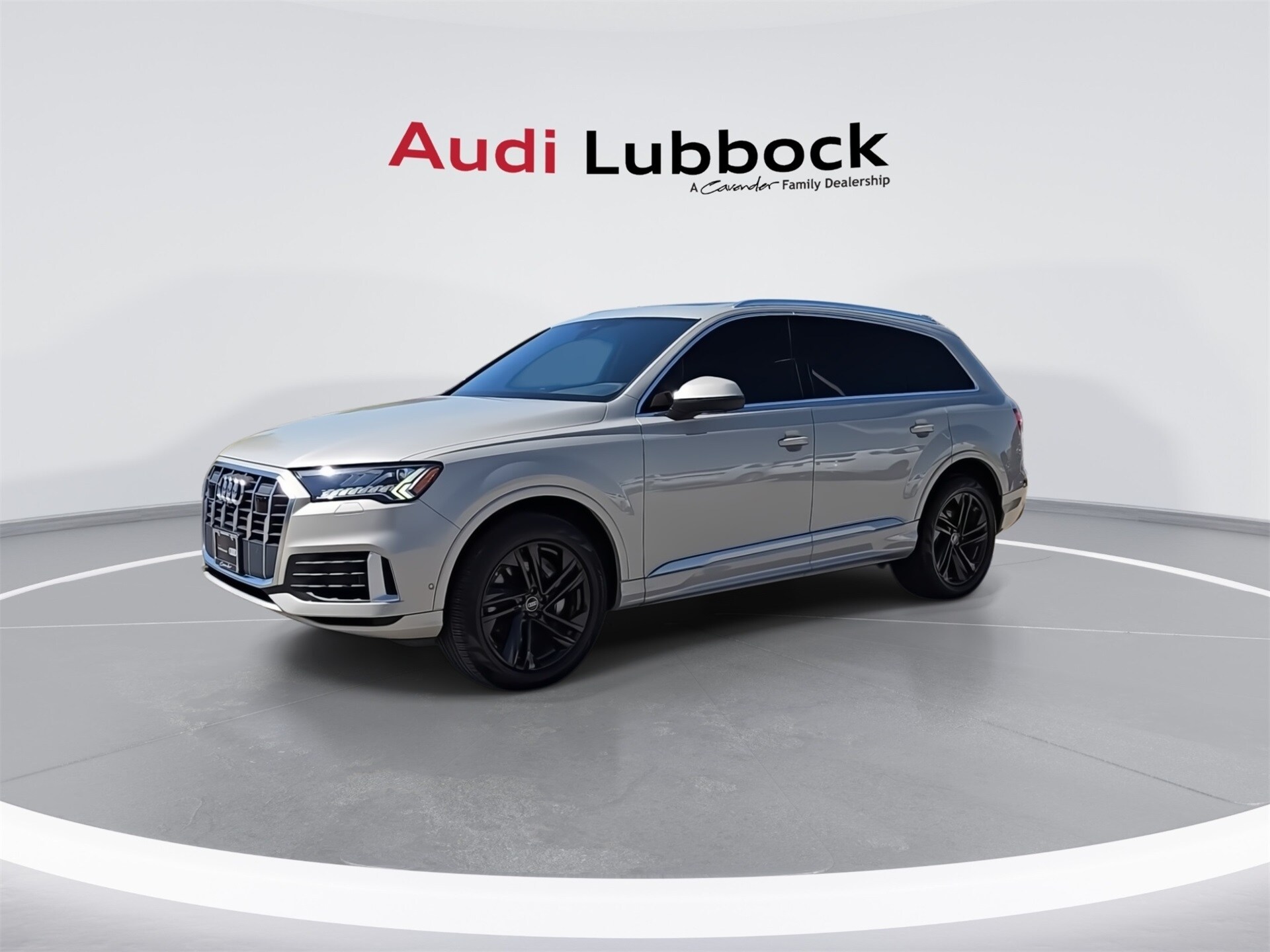 2023 Audi Q7 55 Premium photo 4