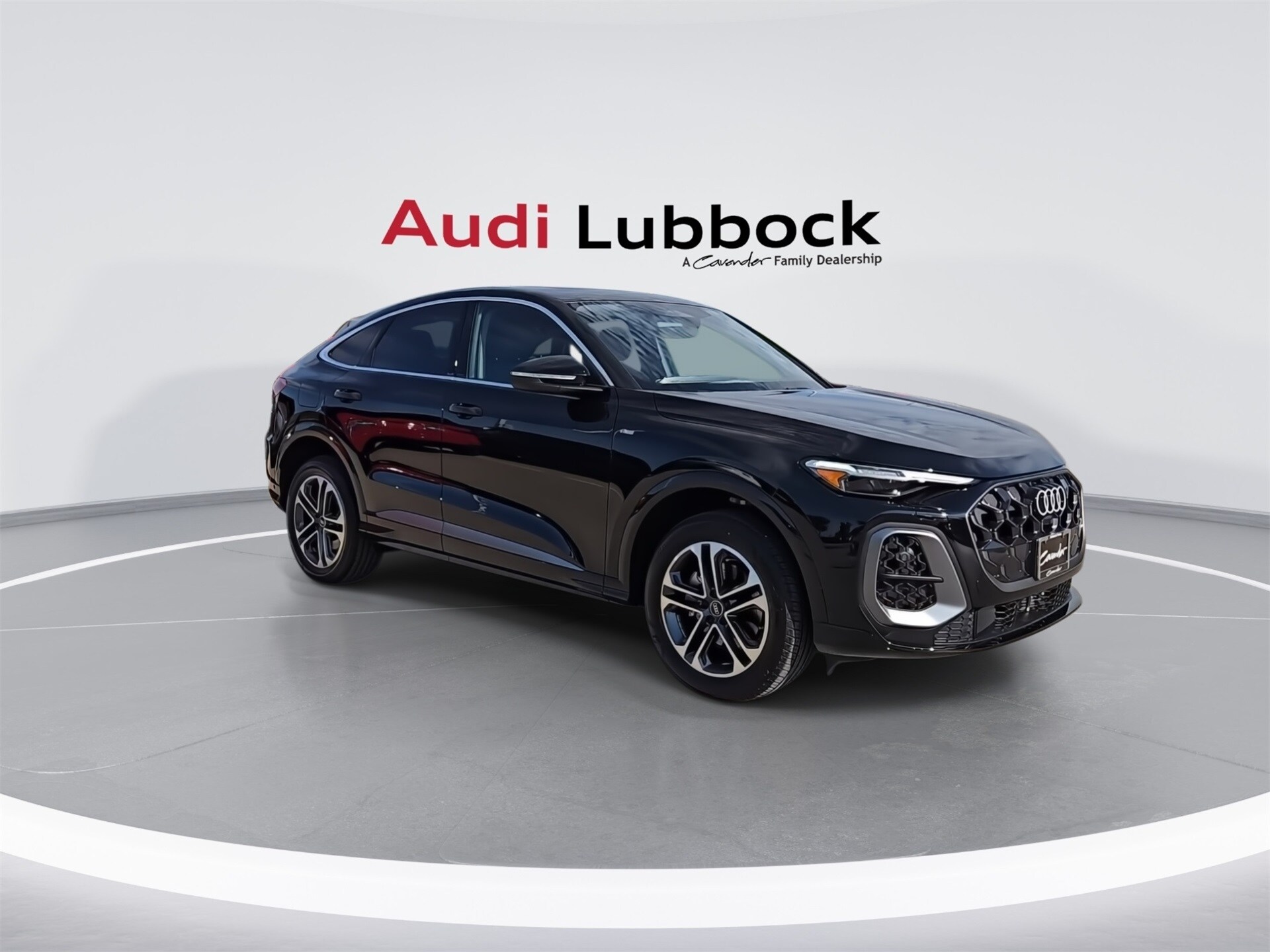 2025 Audi Q5 2.0T Premium Plus photo 2