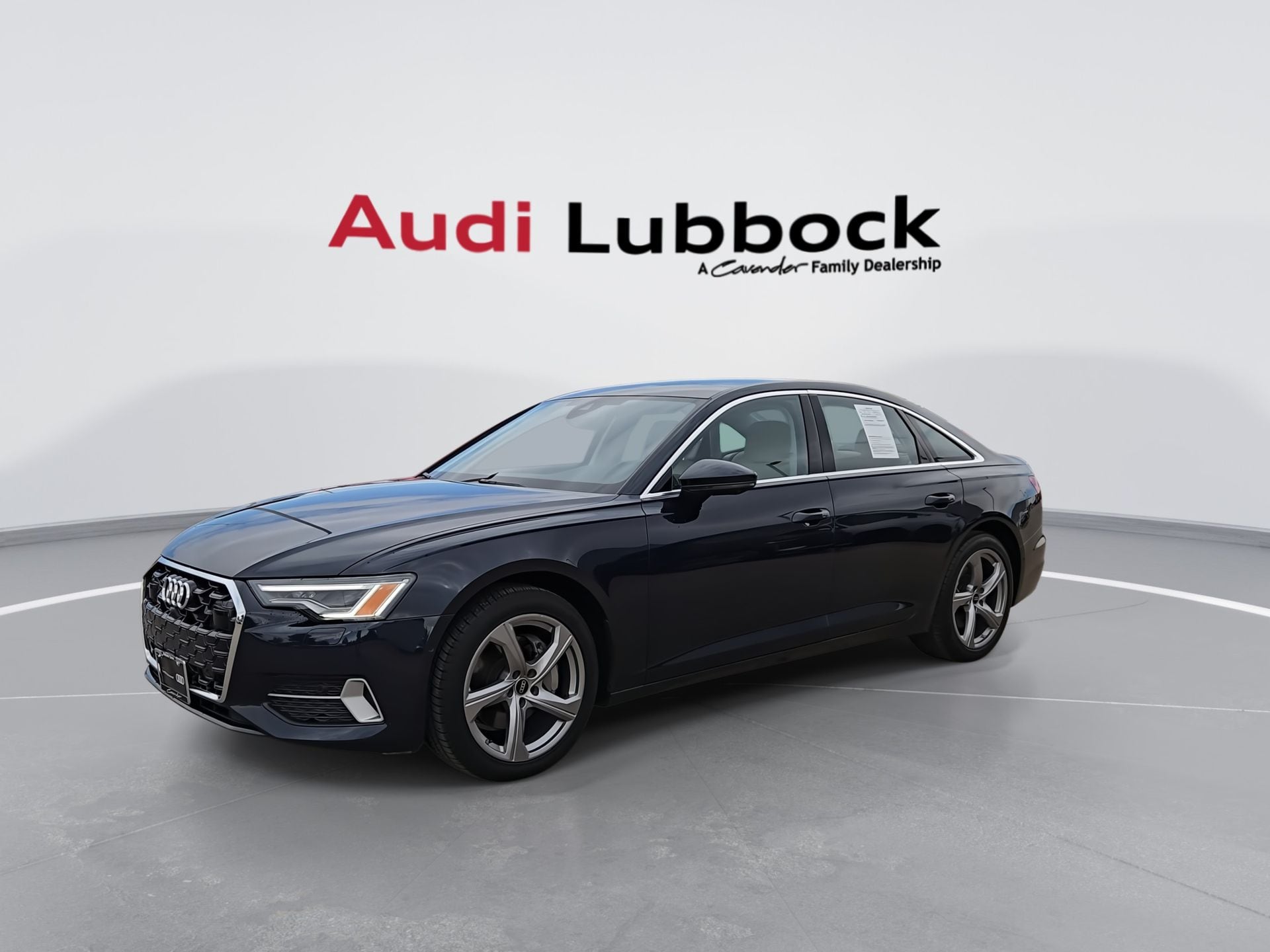 View vehicle photo 4