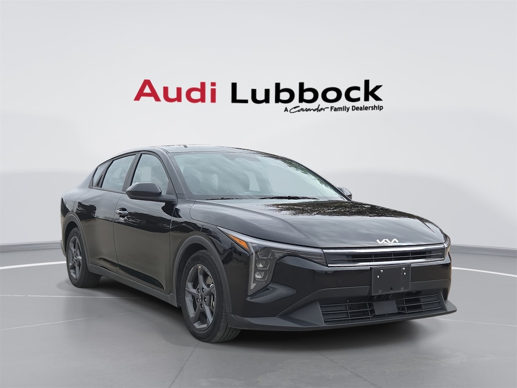 Used 2025 Kia K4 LXS Sedan