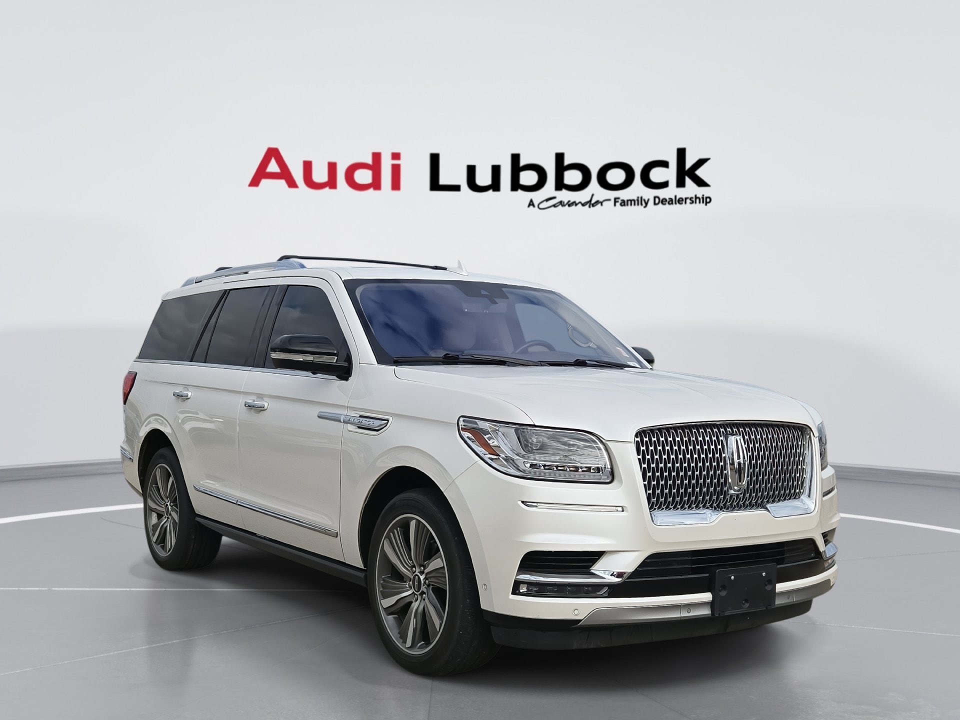  2019 Lincoln Navigator Select RWD   