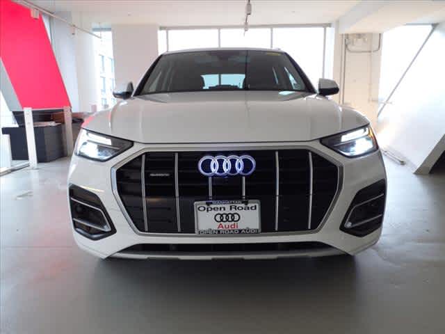 Used 2024 Audi Q5 Premium Plus with VIN WA1BBAFY7R2018738 for sale in New York, NY