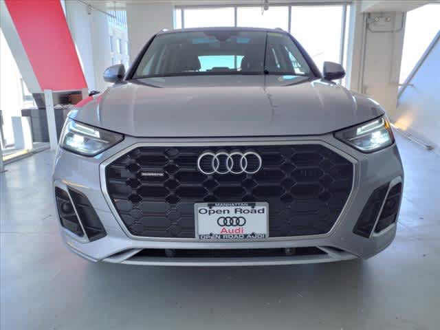 Used 2022 Audi Q5 Premium with VIN WA1GAAFY0N2072109 for sale in New York, NY