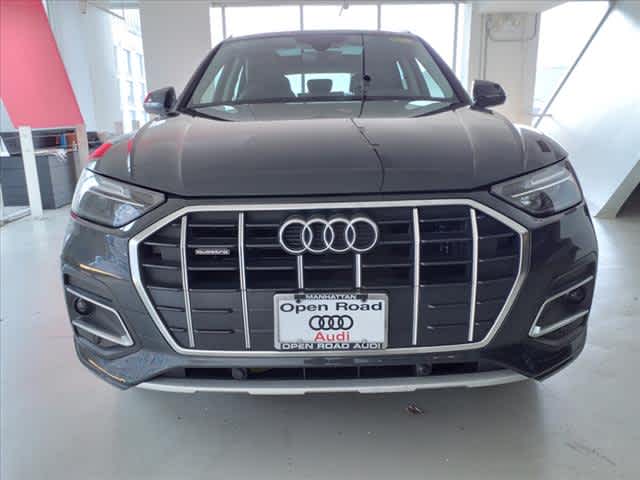 Used 2021 Audi Q5 Premium with VIN WA1AAAFYXM2077385 for sale in New York, NY