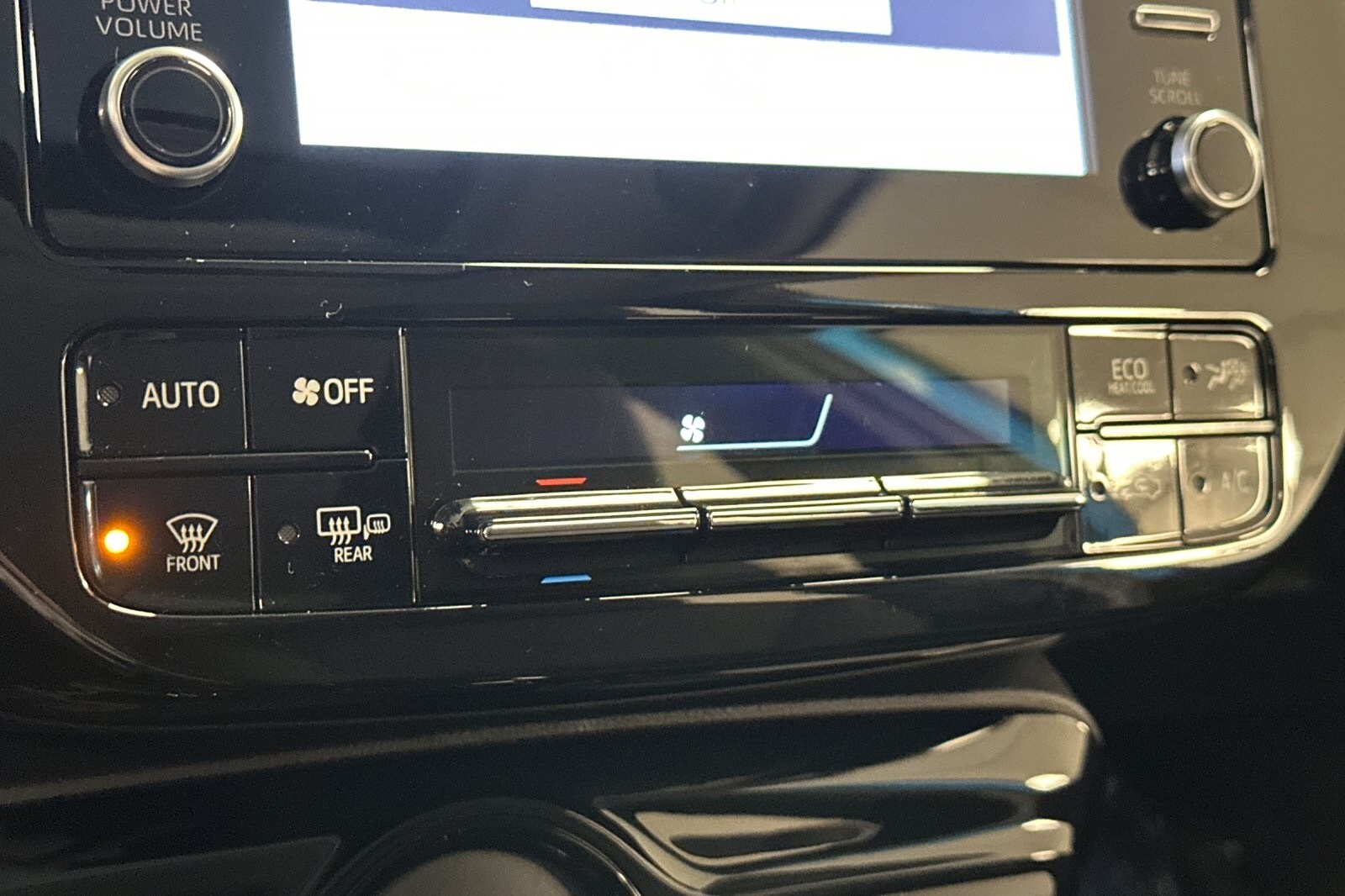 Prius L Eco