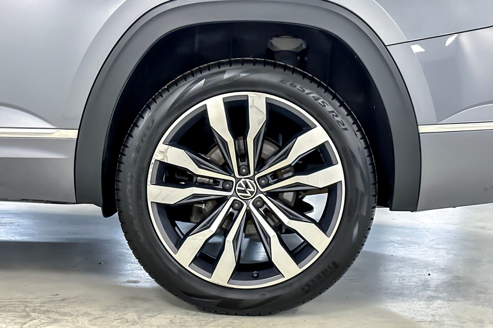 Atlas V6 SEL Premium R-Line 4MOTION