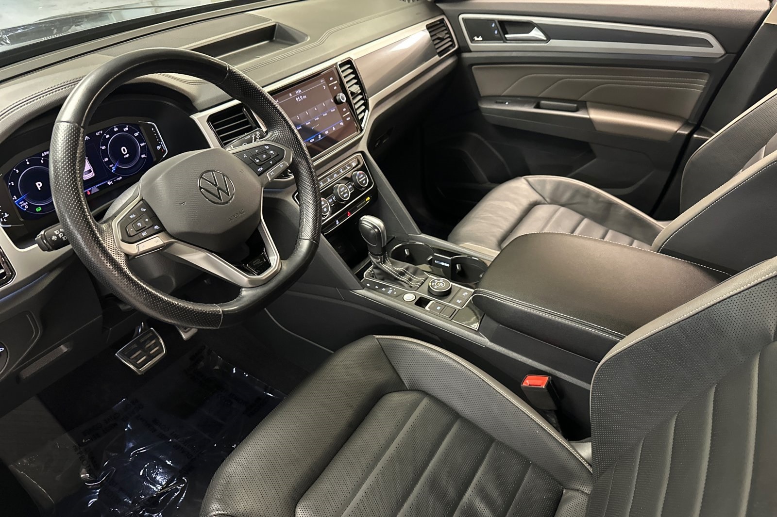 Atlas V6 SEL Premium R-Line 4MOTION