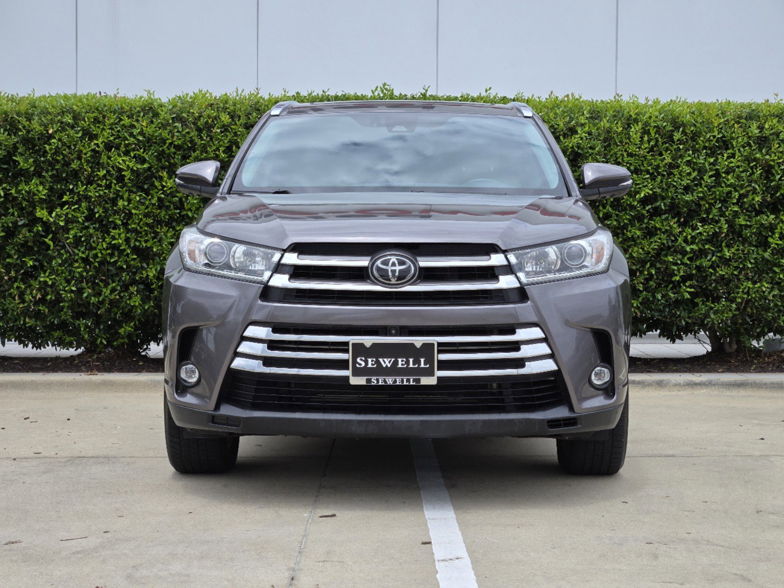 Used 2019 Toyota Highlander Limited with VIN 5TDYZRFH8KS332925 for sale in Mckinney, TX