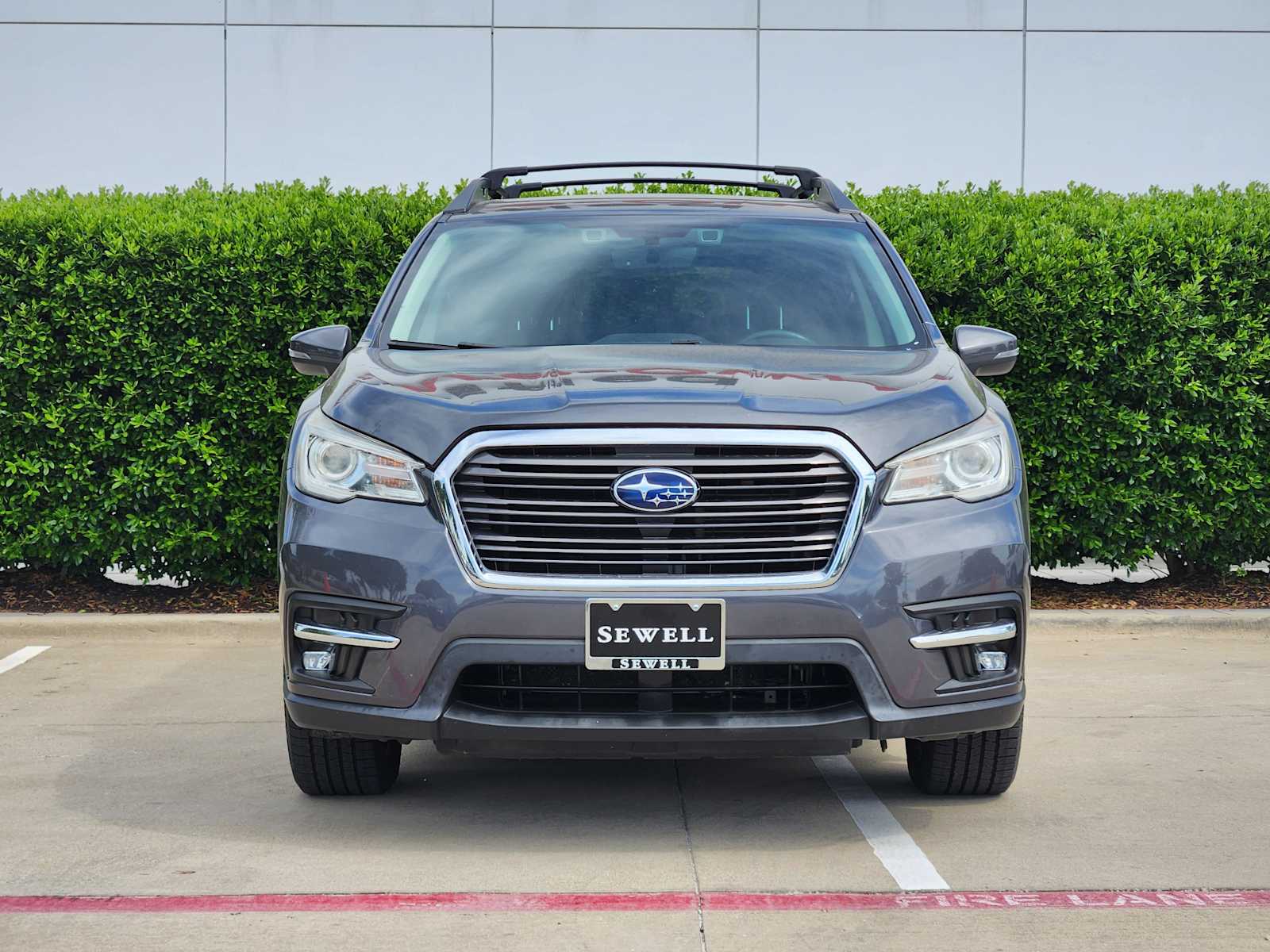 2019 Subaru Ascent Limited photo 2