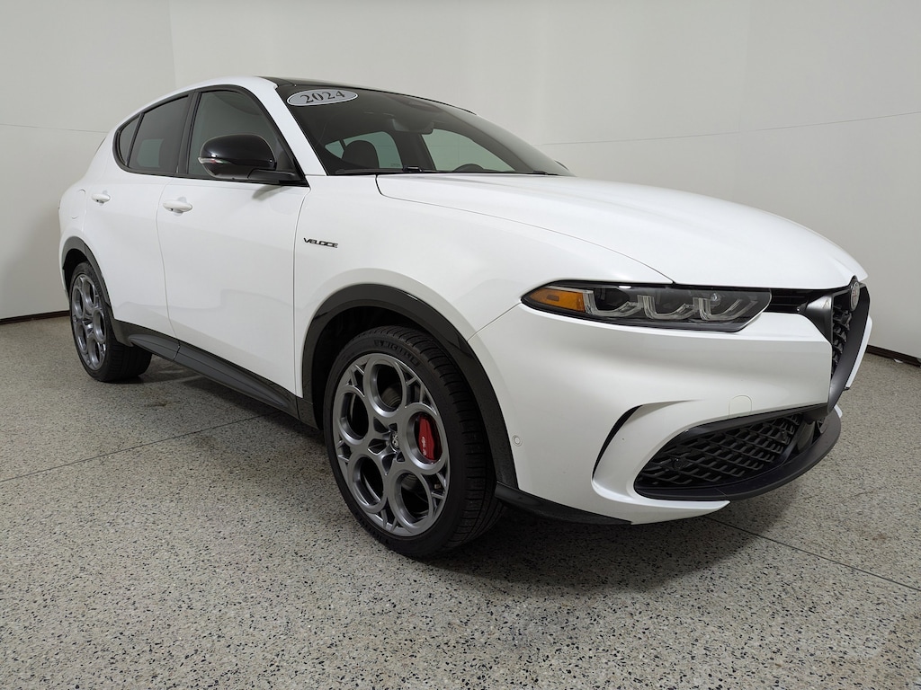 Used 2024 Alfa Romeo Tonale Veloce EAWD SUV