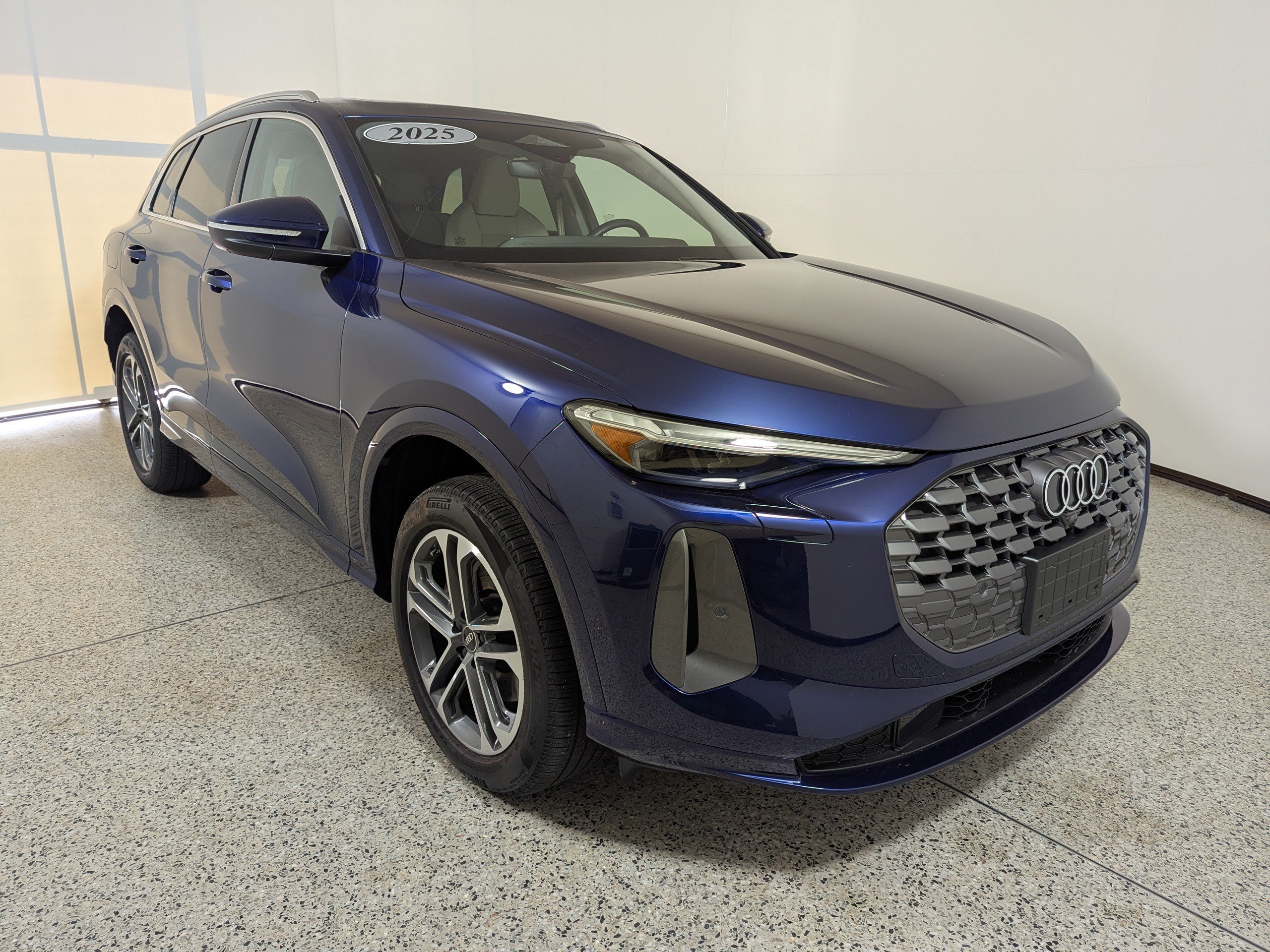 2025 Audi Q5 Premium Plus 2.0 TFSI quattro SUV