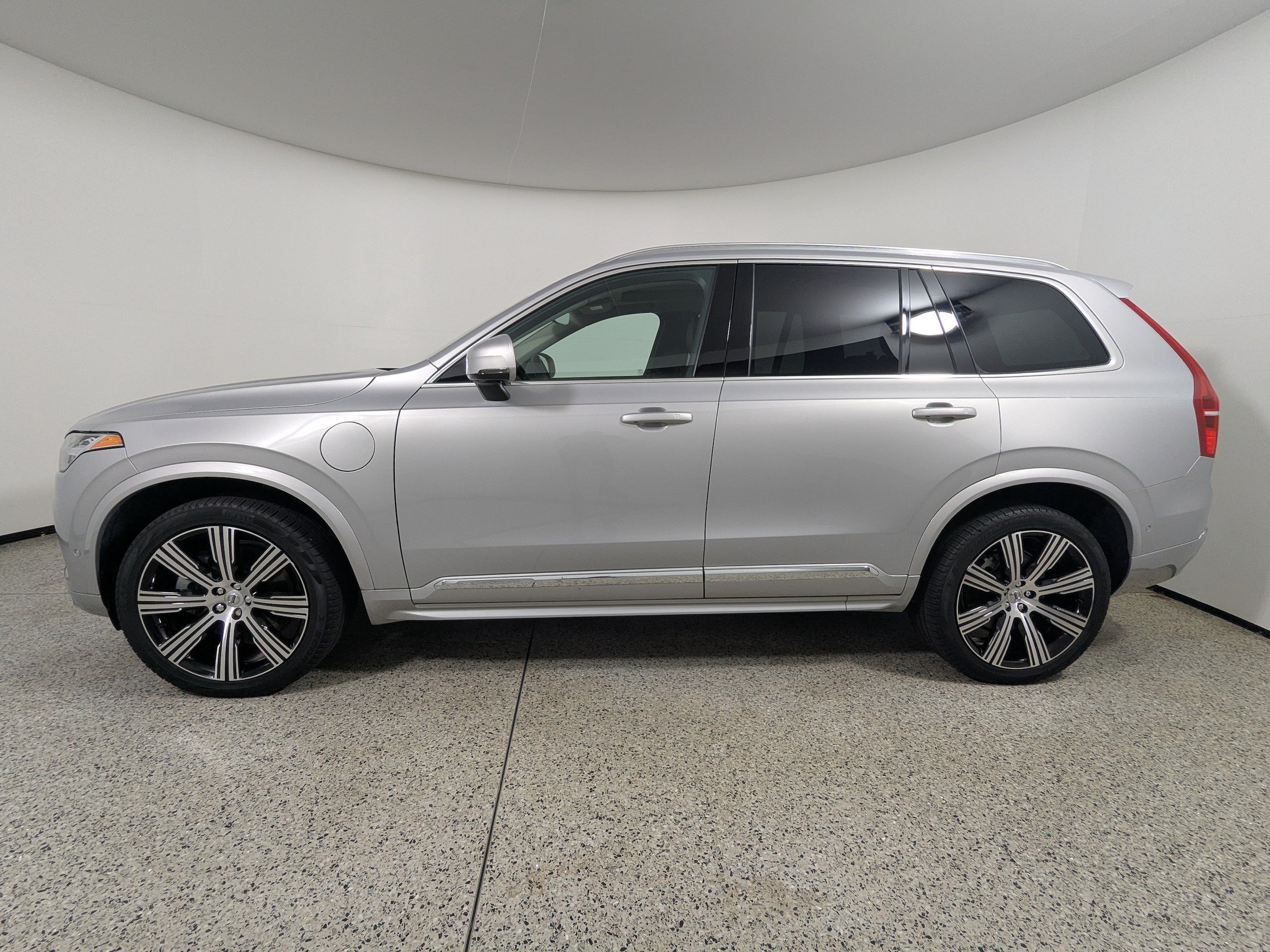 Photo 4