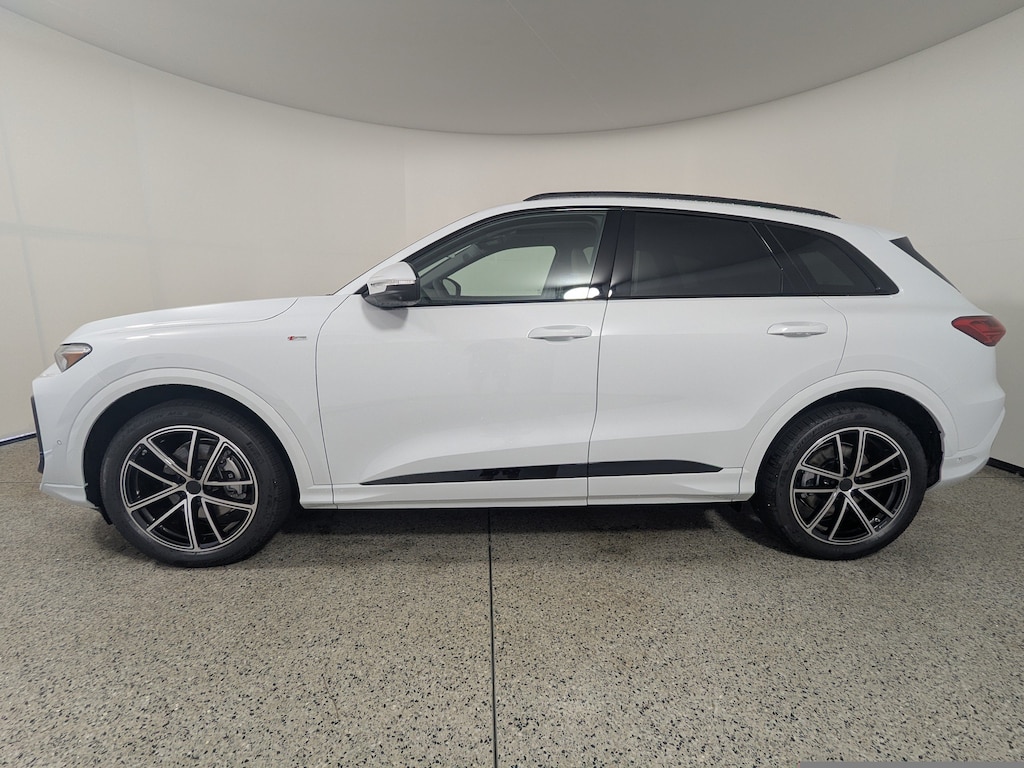New 2026 Audi Q5 Prestige SUV