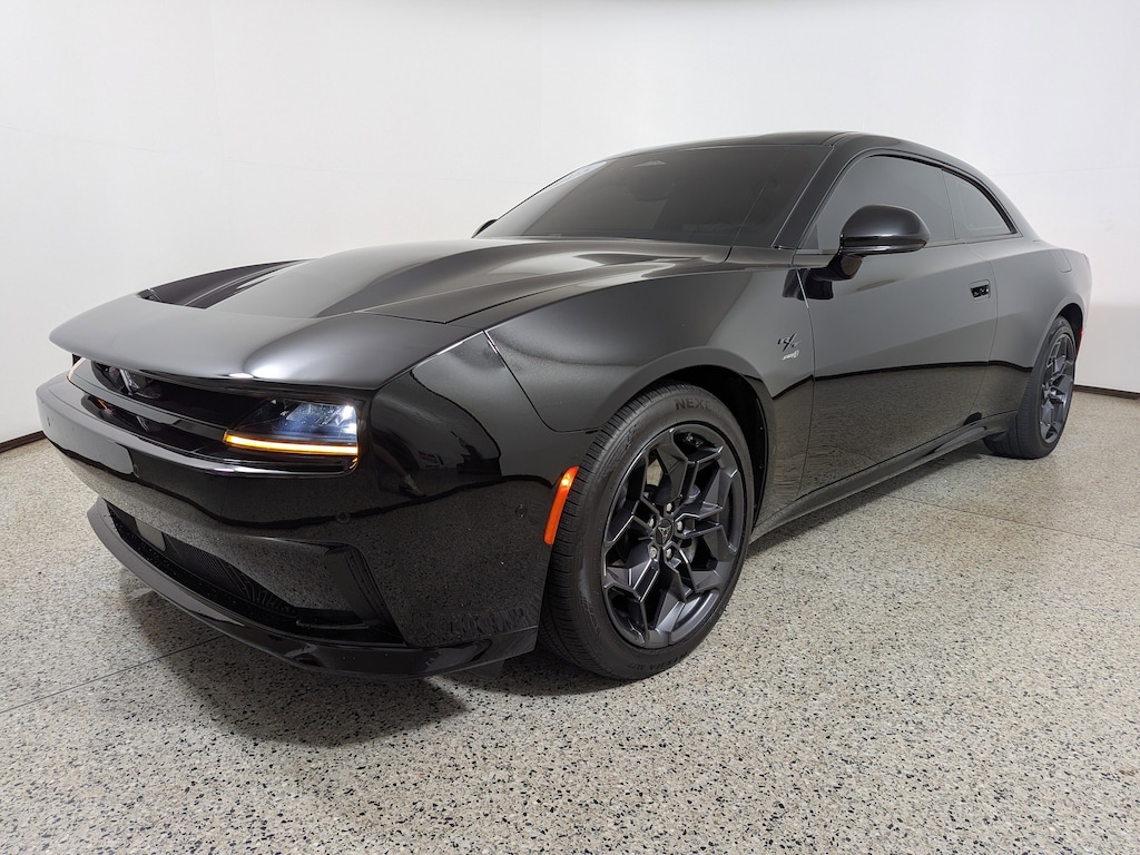 Used 2025 Dodge Charger Daytona R/T AWD Coupe
